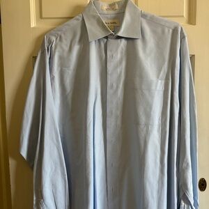 Men's long sleeve button dress shirt